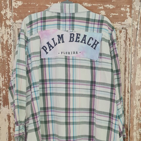 unique Flannel with a patch on the back XXL - Picture 1 of 5